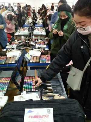 重庆彩妆专柜在哪里 重庆彩妆销售招聘